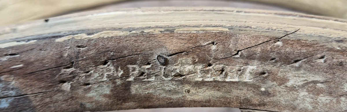 Louis XV Period Cabriolet Stamped By Pluvinet -photo-7