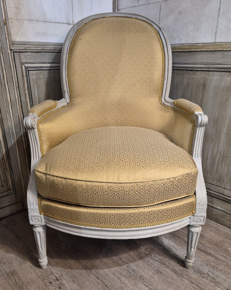 Louis XVI Period Bergère Stamped By Dupain