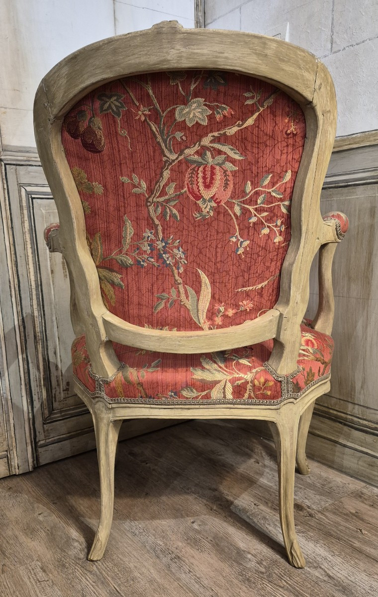 Cabriolet d'époque Louis XV estampillé de Pluvinet -photo-4