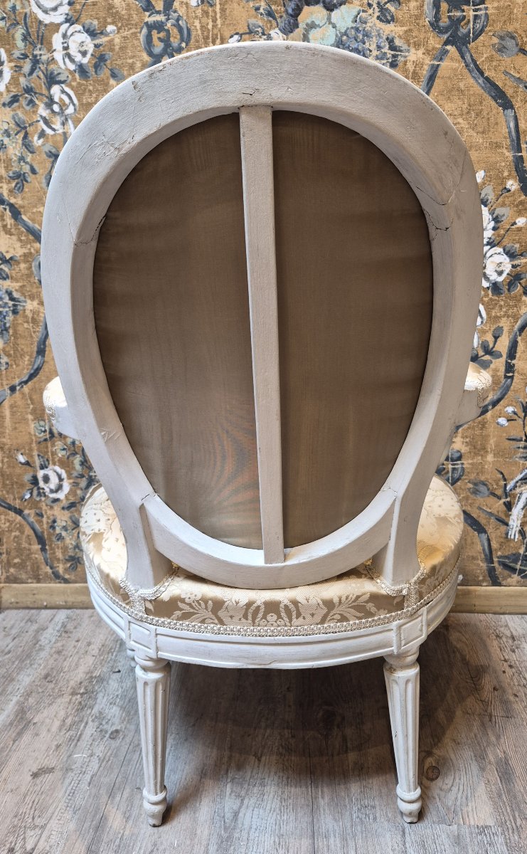 Paire de cabriolets d'époque Louis XVI estampillée de Pierre Bernard -photo-4