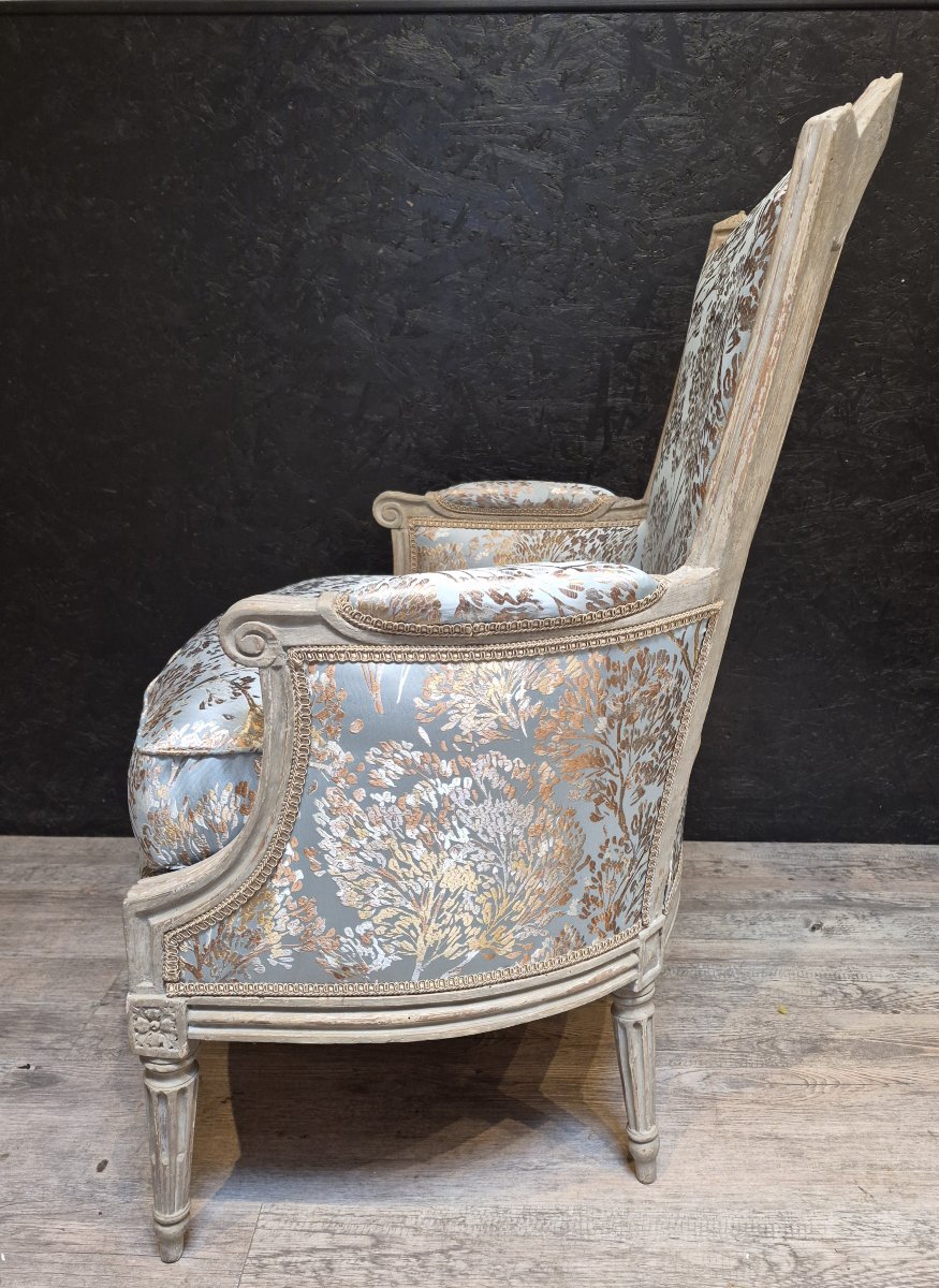 Antique Louis XVI-style Bergère Chair -photo-4