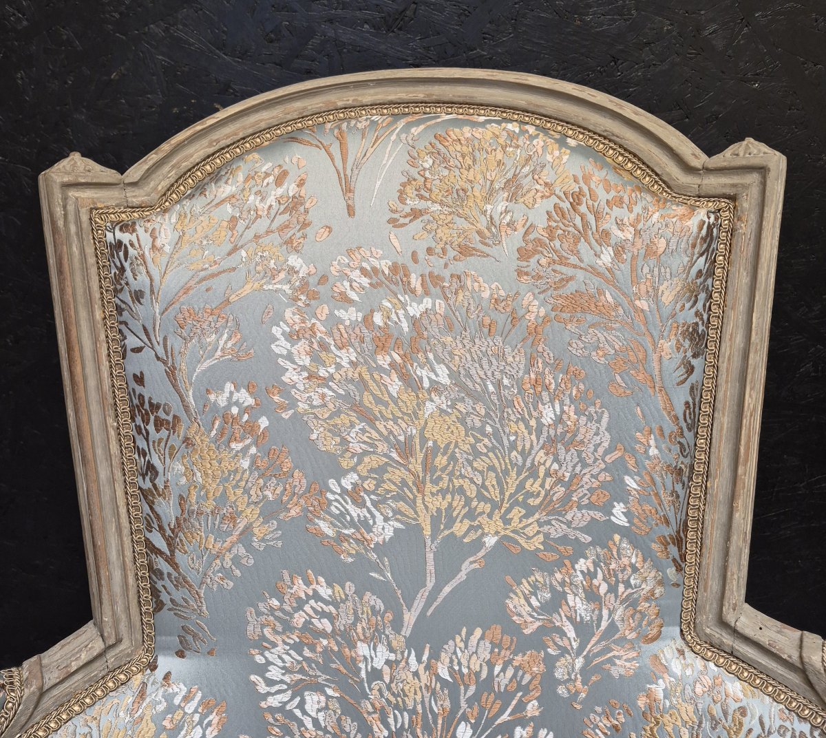 Antique Louis XVI-style Bergère Chair -photo-5