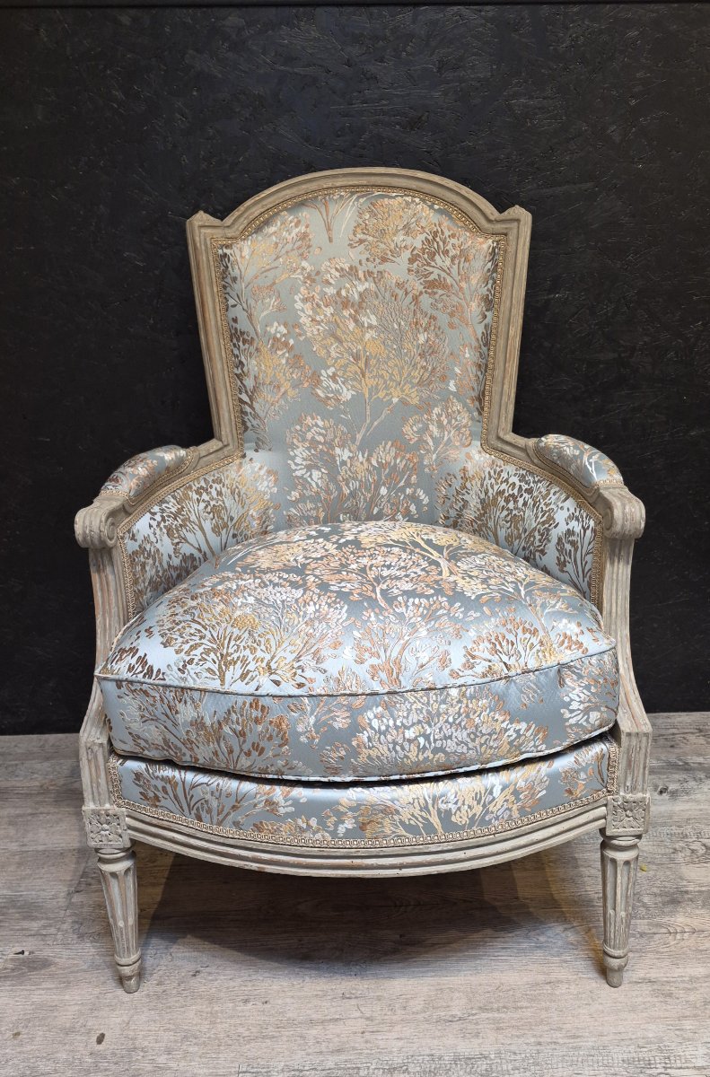 Antique Louis XVI-style Bergère Chair 