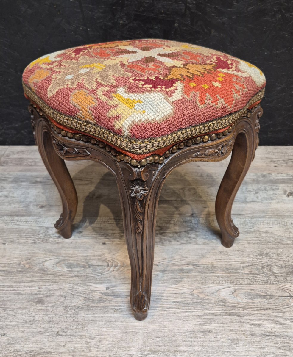 Tabouret de style Louis XV 