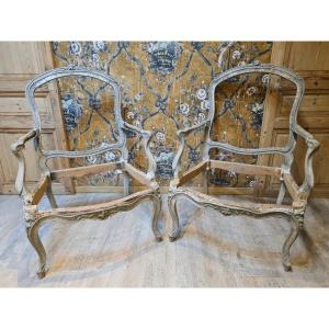Large paire de fauteuils à la reine d'époque Louis XV 