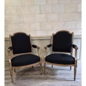 Paire de fauteuils de style Louis XVI 