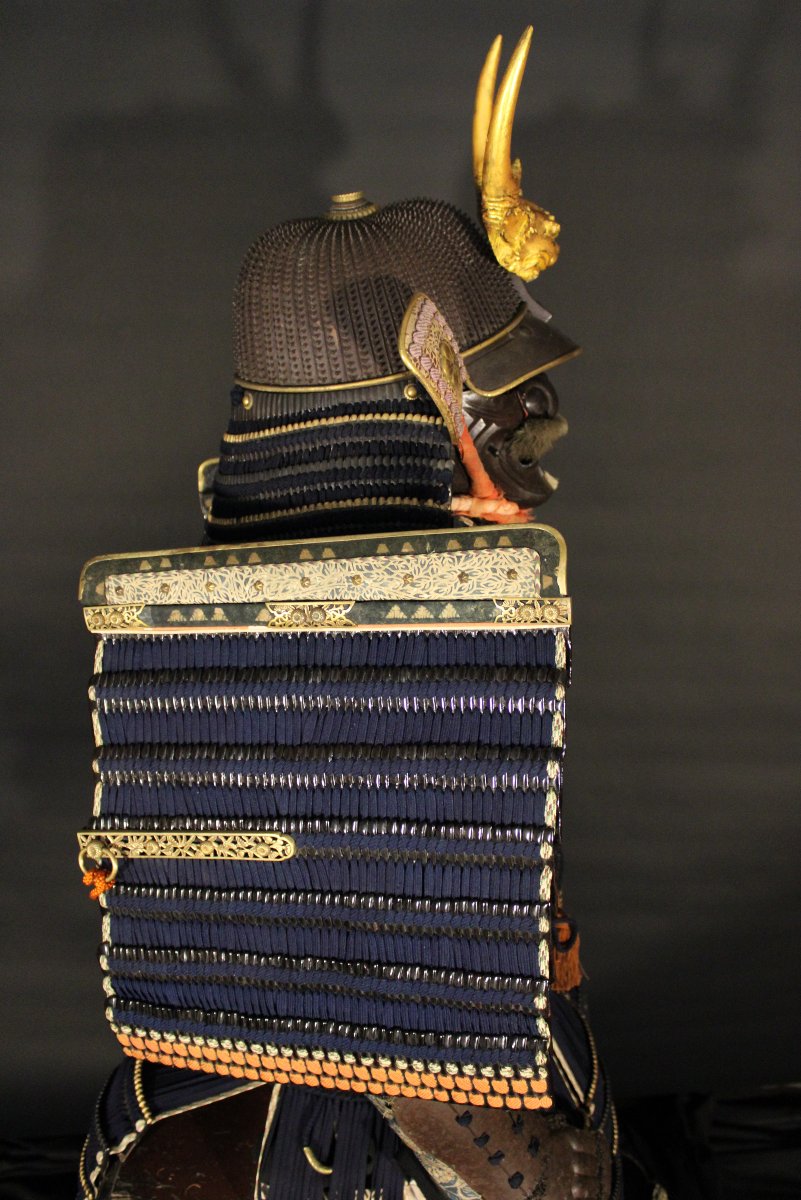 Yoroi Ni-mai-dó Samurai Armor: Myochin-photo-1