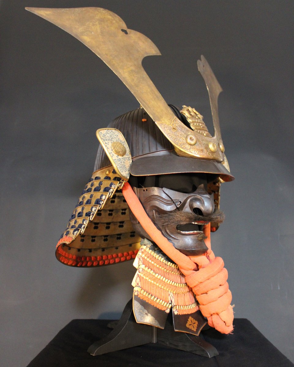 Suji Bachi Kabuto Saotome Iechika With Ressei Menpo, Edo