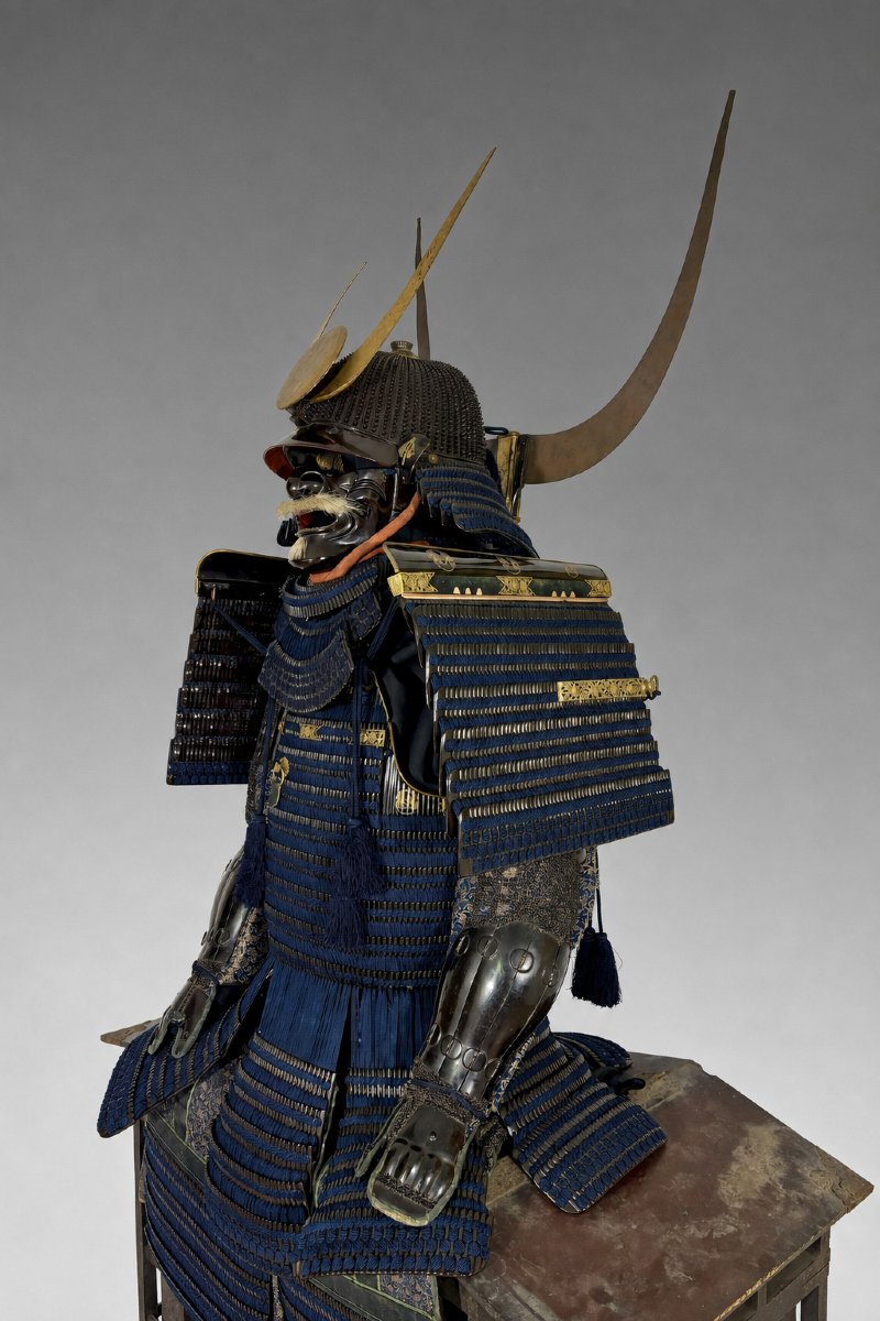Yoroi Samurai Armor Belonging To A Daimyō Of The Kamei Clan, Jūyō Bunka Shiryō-photo-1