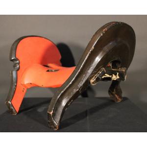 Selle de samouraï Kura, certificat Juyo NKBKHK (objet culturel important) Période Muromachi