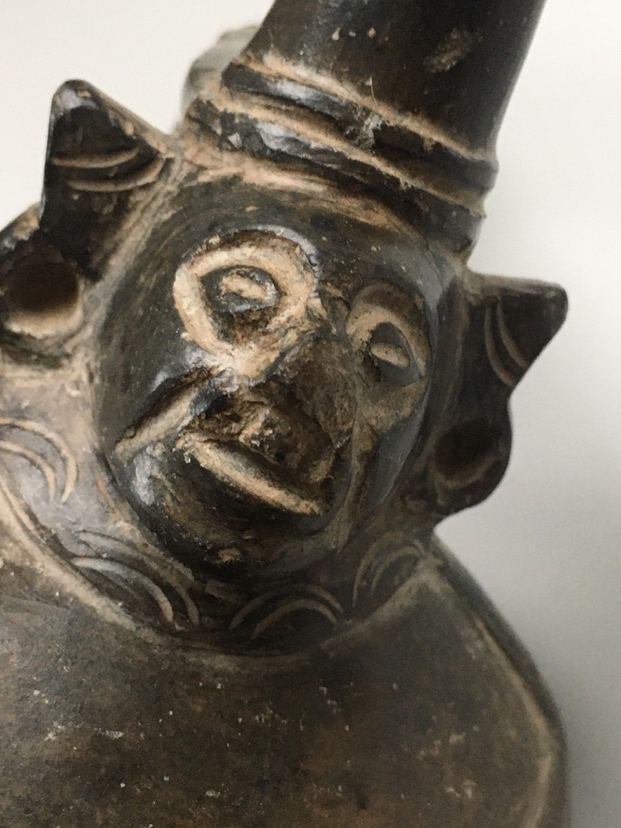 Vase étrier Lambayeque, Pérou. 1100 -1400 après J.C. -photo-3