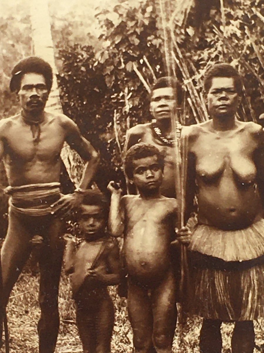 Photographie par Allan Hughan (1834-1883). Kanak, Nouvelle-Calédonie-photo-1