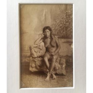 Photographie albuminée d'une femme indienne du Guyana, Amérique du Sud.  XIXe Siècle 