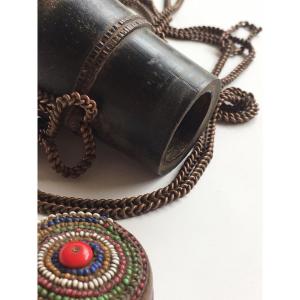 Collier tabatière Maasaï. Kenya - Tanzanie. Art tribal. Afrique 