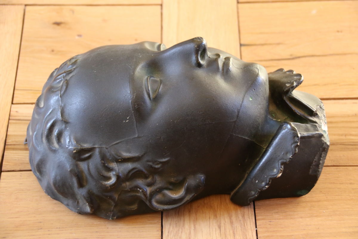 Bust Of Henri 4 Child In Blackened Plaster-photo-3