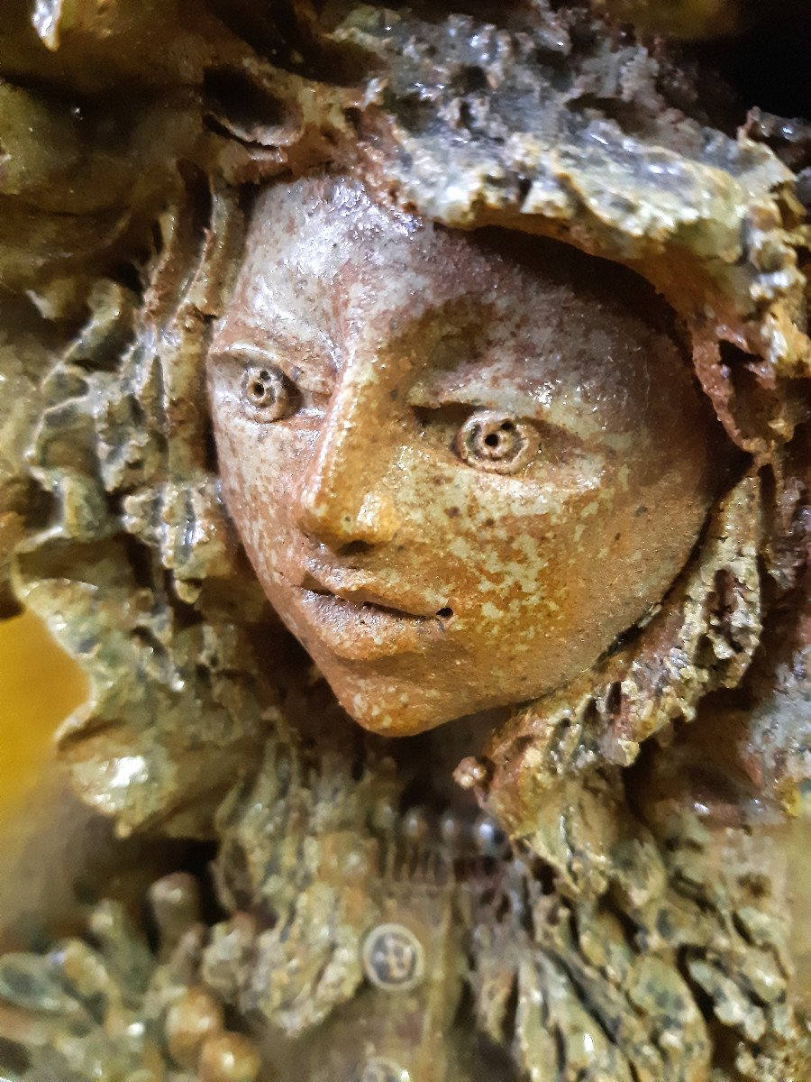 Grande Sculpture en Grés émaillée (49 Cm)" Femme aux Oiseaux "Atelier CATIDO La Borne 20éme