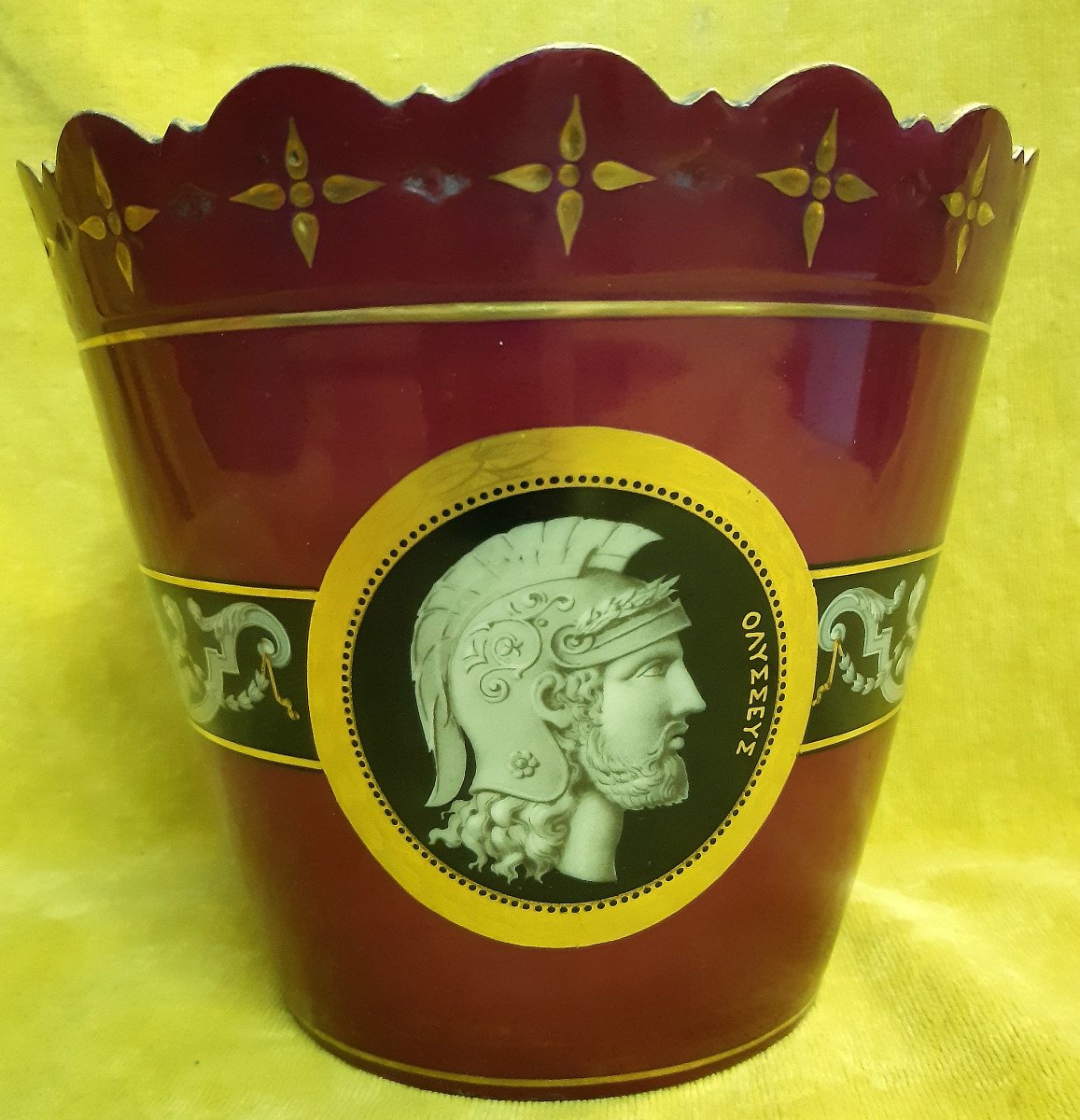Cache Pot Porcelaine Paris Napoléon III 19éme  Guerrier Grec Peint
