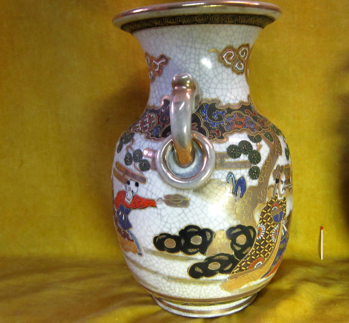 2 Vases Porcelaine Ansés Satsumas Japon Impériale Meiji 19éme-photo-1