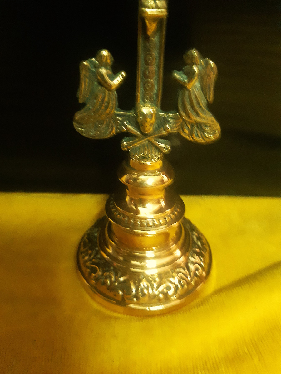 Bronze Cross Mounted On A Stand With Praying Cherubs, 18th Century-photo-2