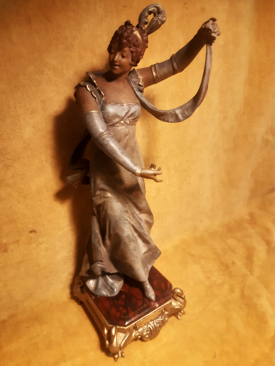 Polychrome Statuette Of A Young Woman By Vincent Désiré Faure De Brousse (1876-1908)