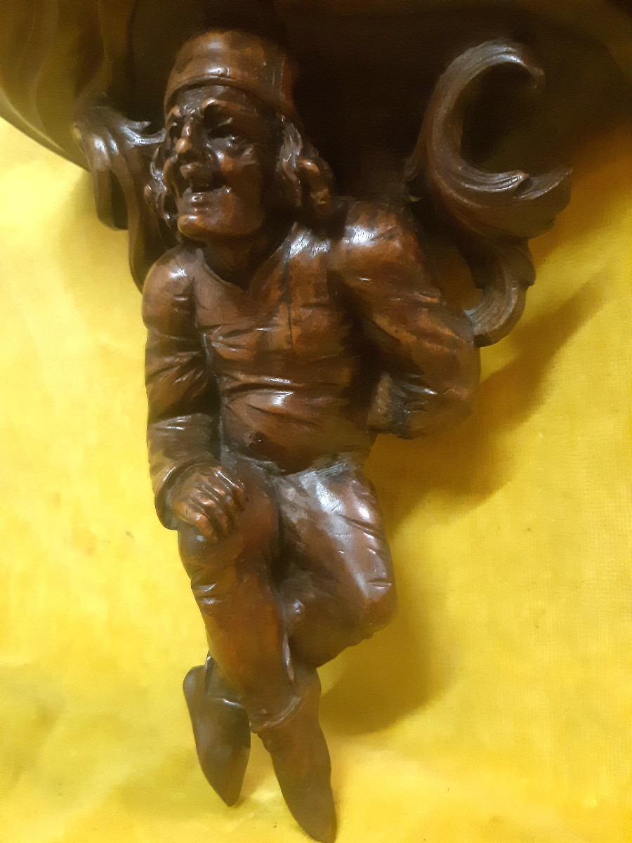 Harness Wall Bracket Wall Bracket Gothic Character Carved Walnut Black Forest19th-photo-4