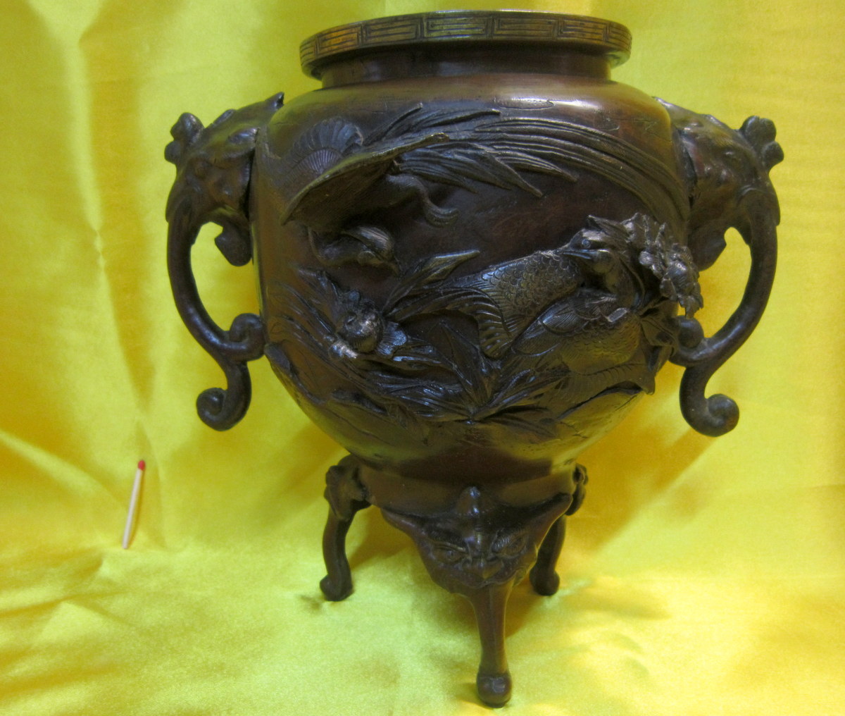 Vase Bronze Tripod Chimera Imperial Japan Meiji 19th