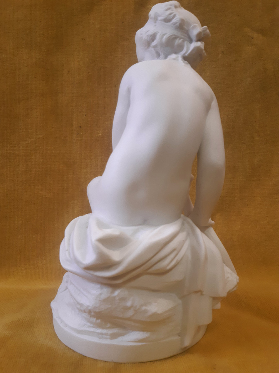 Biscuit Porcelaine « Psyché Cachant l’Arc de l’Amour »d’après FALCONET ( 1716-1791) Sévres (?) -photo-1