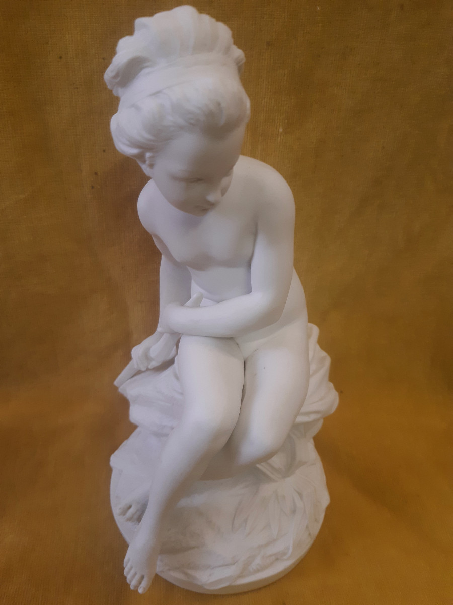 Biscuit Porcelaine « Psyché Cachant l’Arc de l’Amour »d’après FALCONET ( 1716-1791) Sévres (?) -photo-4