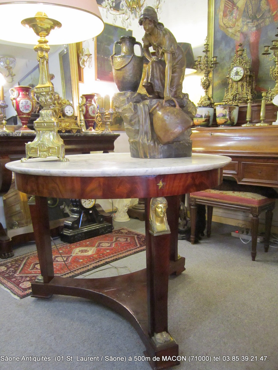 Great Terracotta Woman At The Source-photo-3