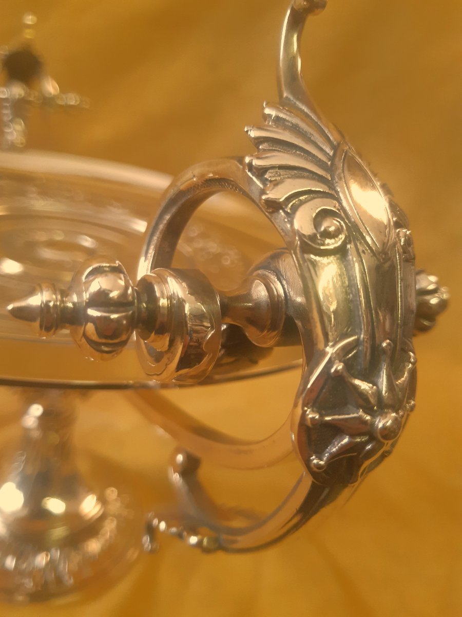 Grande Coupe sur Pied , Ansée, en Bronze Doré, Centre de Table, Napoléon III 19éme-photo-4