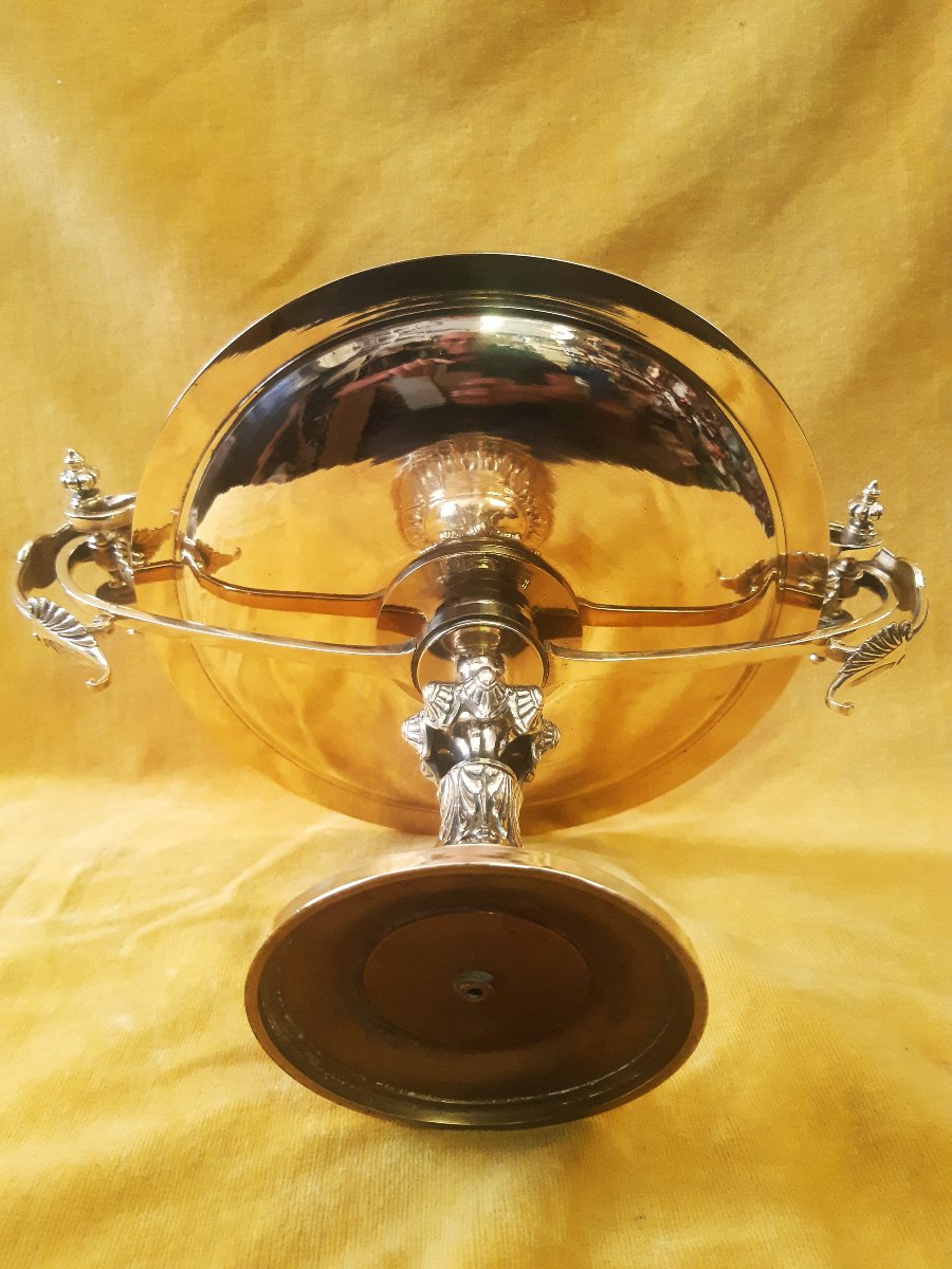 Grande Coupe sur Pied , Ansée, en Bronze Doré, Centre de Table, Napoléon III 19éme-photo-6