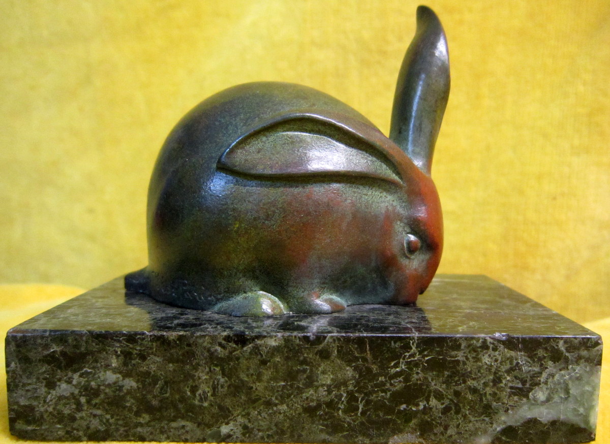 Bronze Animal Art Déco "rabbit Ear Dressé" E.m. Sandoz
