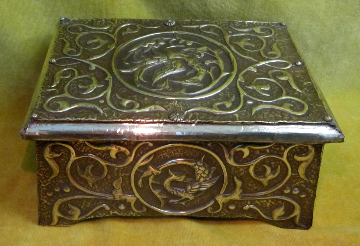 Box Brass Embossed On Wood Renaissance 19th St-photo-4