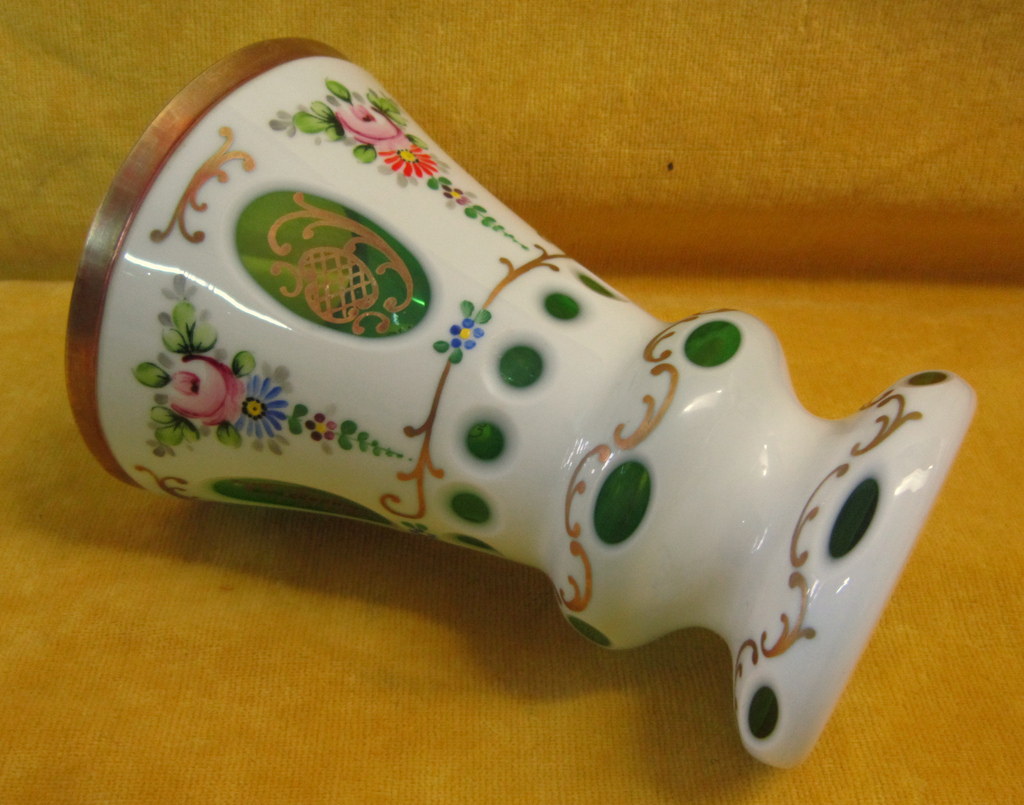 Crystal Vase Overlay Opaline Bohemian 19th-photo-1