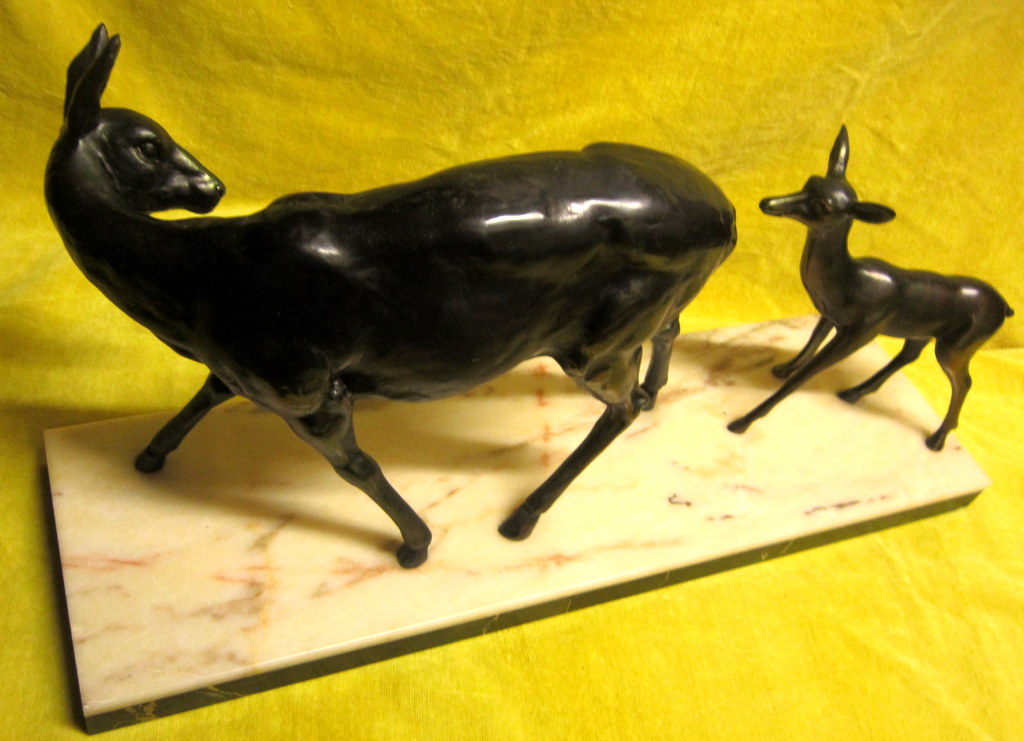 Biche Surveillant Son Faon Style Iréne Rochard Art Déco 30-photo-2