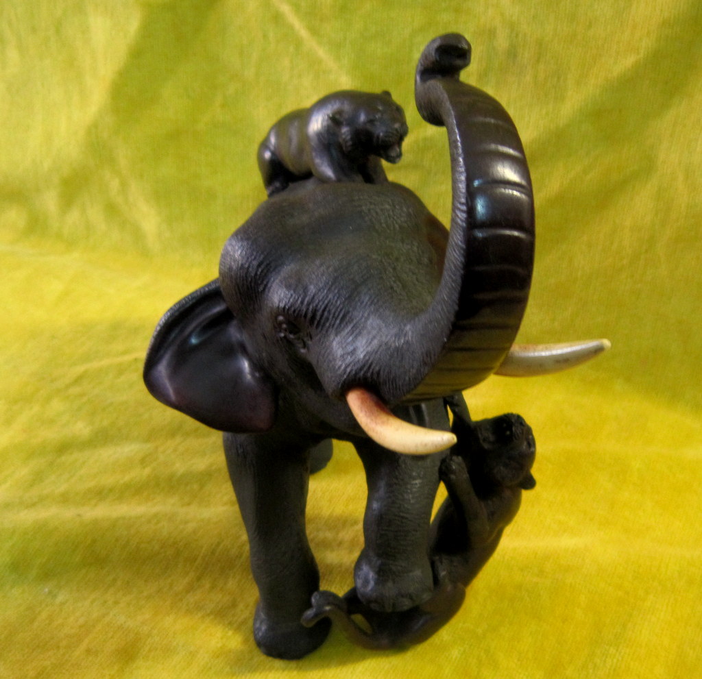 Sculpture d' Eléphant Attaqué Par Deux Tigres Japon Impérial Meiji (1868-1912) -photo-3