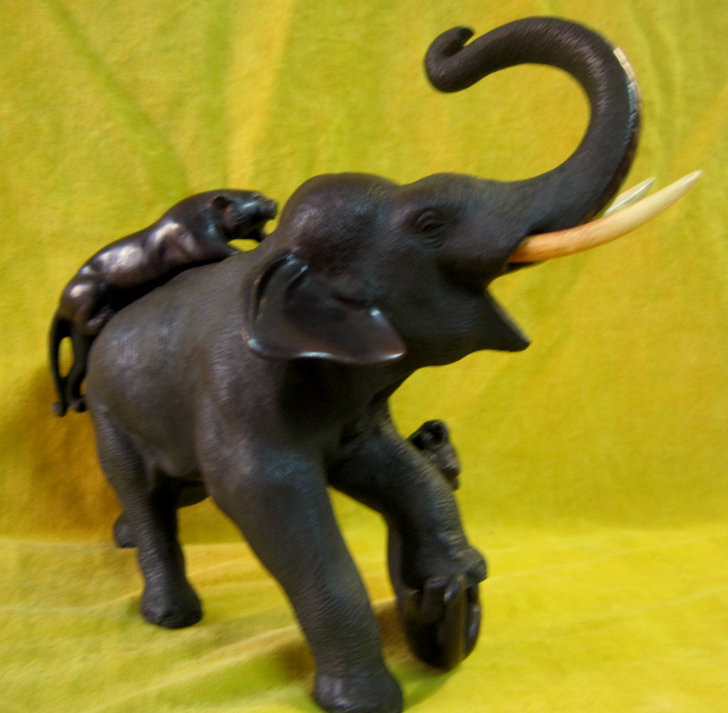 Sculpture d' Eléphant Attaqué Par Deux Tigres Japon Impérial Meiji (1868-1912) -photo-4
