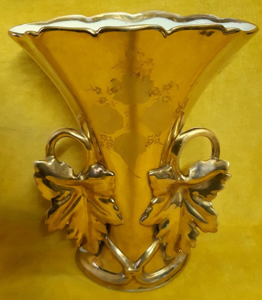 Large Golden Bridal Church Vase In Paris Porcelain Napoleon III 19th-photo-4