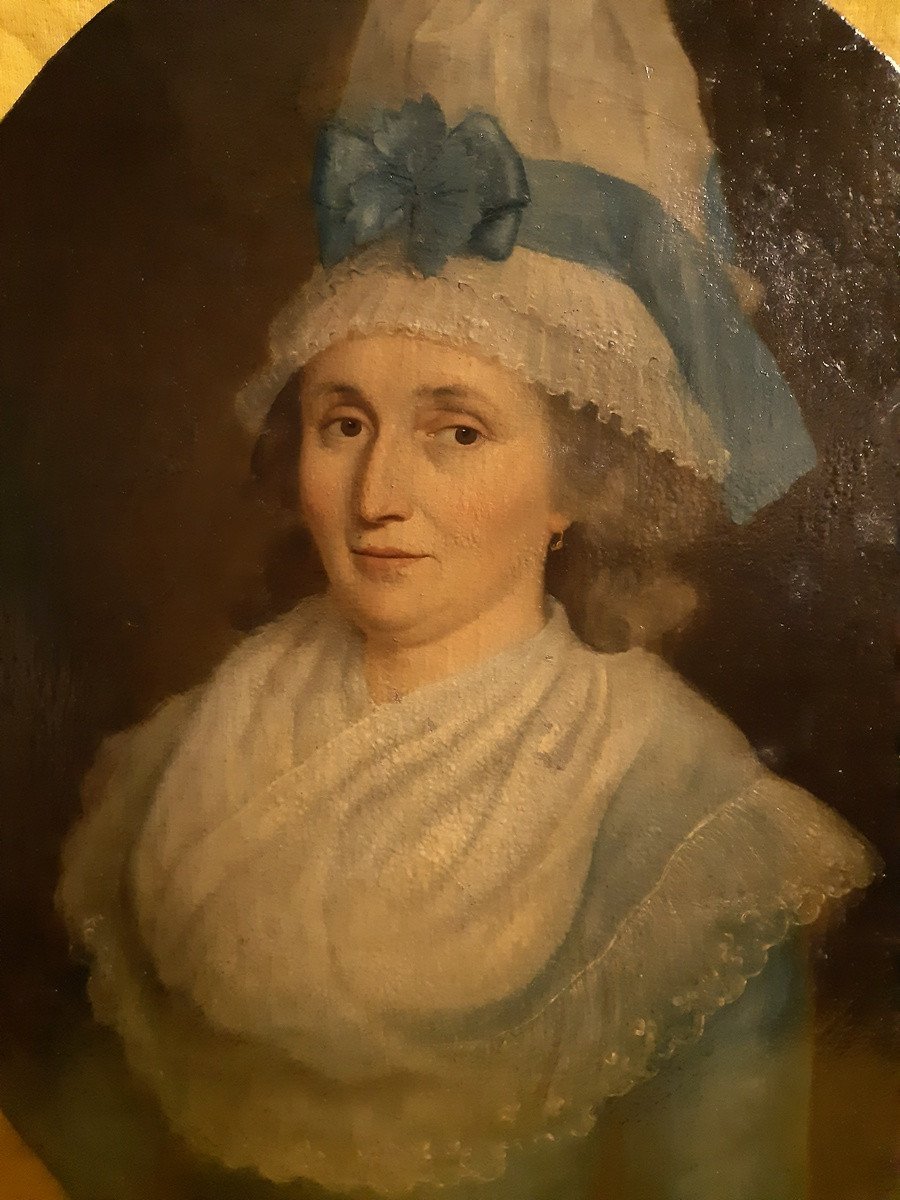 Oval Portrait In Oil Of Woman French School Of The XVIIIth Louis XVI-photo-4