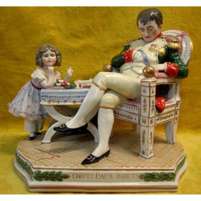 Porcelaine Napoléon Empereur Et l'Aiglon "chut Papa Dort"