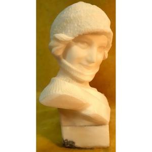 Sculpture Buste De Femme  Emmitouflé Souriante Art Déco 1930