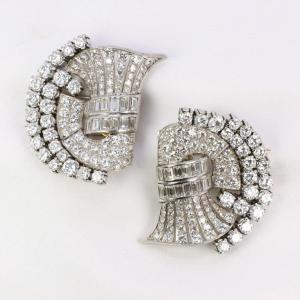 Brooch Double Clip In White Gold And Diamonds