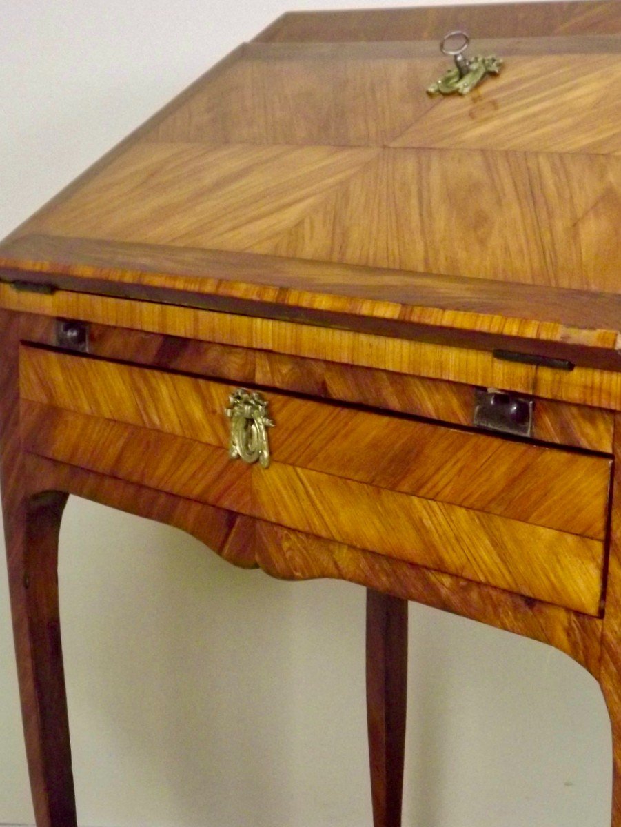 18th Century Marquetry Desk-photo-2