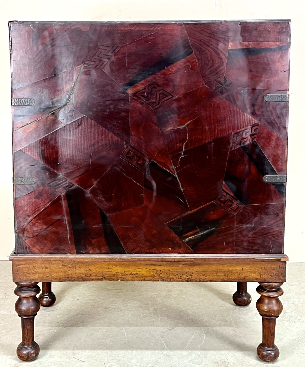 19th Century Japanese Cabinet.-photo-8