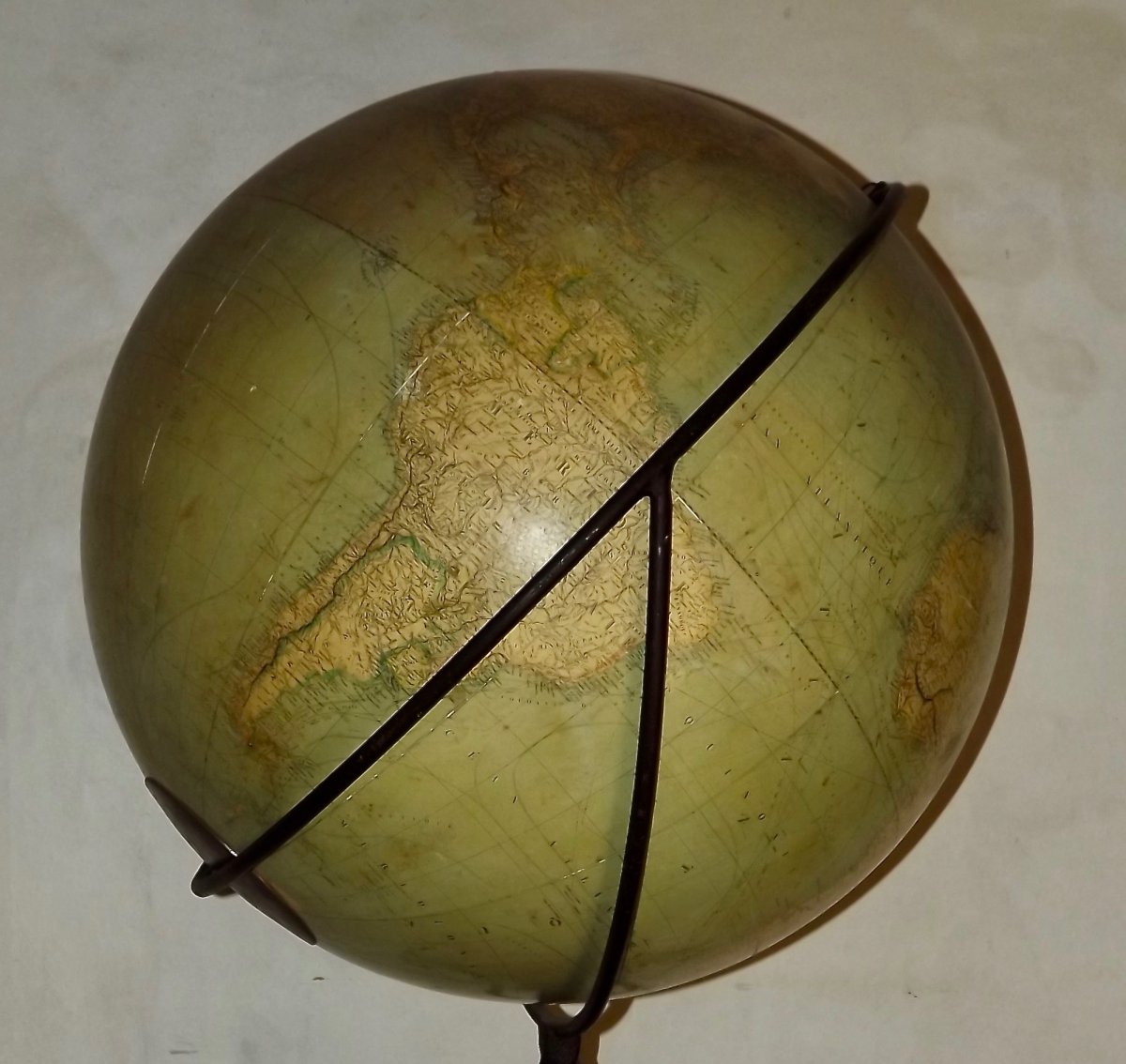 Parquet Terrestrial Globe-photo-2