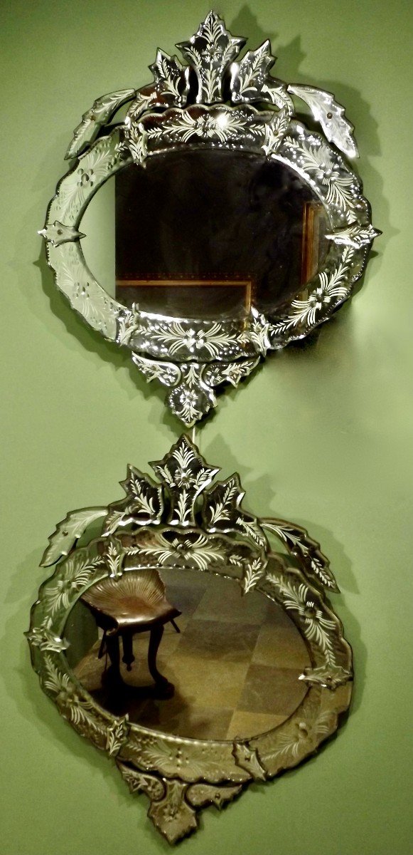 Paire de miroirs de Venise.