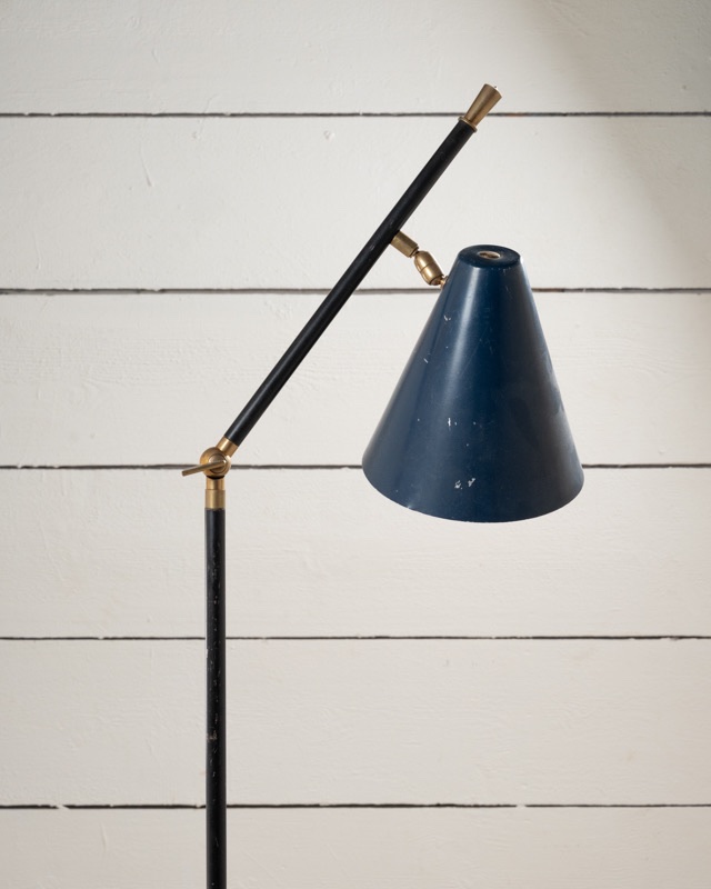 Lampadaire de Stilnovo en laiton doré, italien, années 70-photo-2