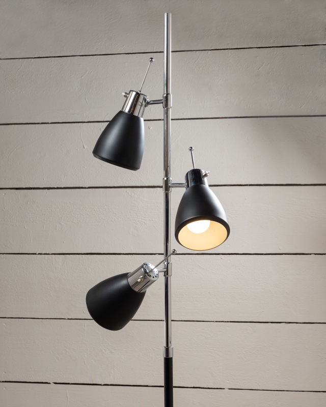Lampadaire italien 1970, laiton argenté et acier laqué noir-photo-2