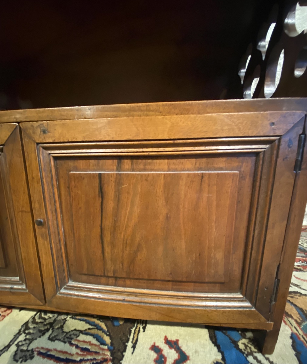 19th Century Walnut Wall Shelf-photo-4
