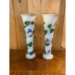 Paire de Vases En Opaline Baccarat 19ème 